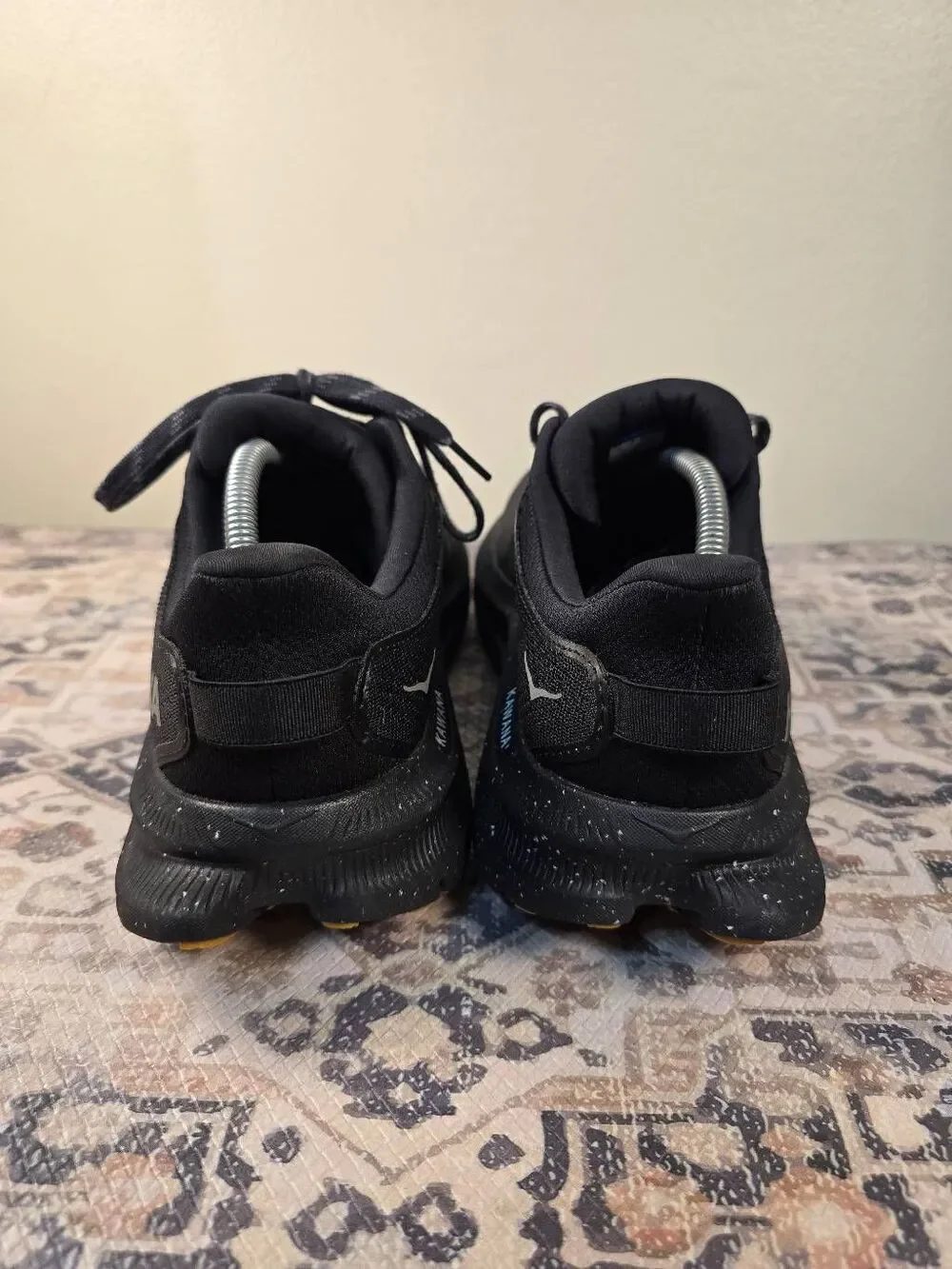 Hoka One One Kawana 2 Triple Black Men’s Running Shoes Size 11.5
